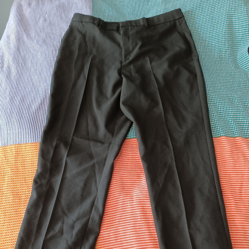 Uniqlo AirSense Quick-drying Amazing Summer Office Pants Size XL (32-33in Waist)
